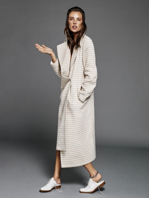 Alessandra Ambrosio pic #816873