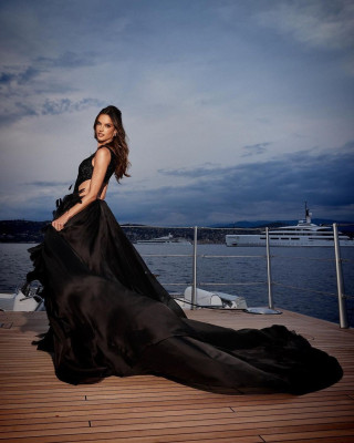 Alessandra Ambrosio pic #1330605