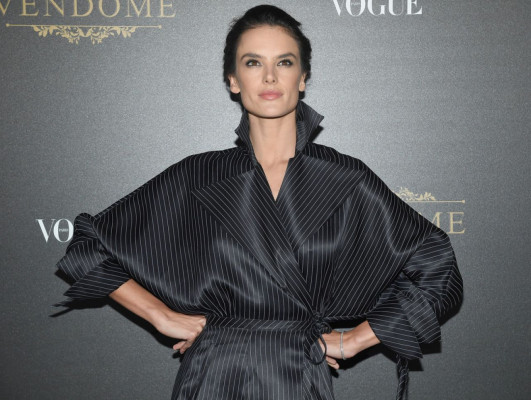 Alessandra Ambrosio pic #967651