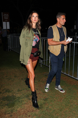 Alessandra Ambrosio pic #1171599