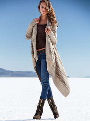 Alessandra Ambrosio pic #407734
