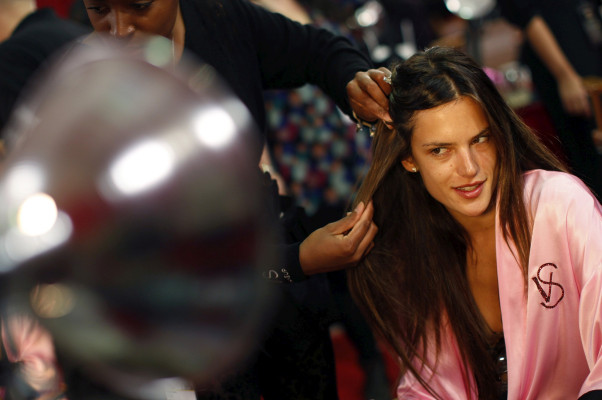 Alessandra Ambrosio pic #304254