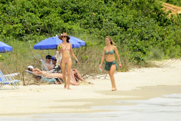 Alessandra Ambrosio pic #1094963