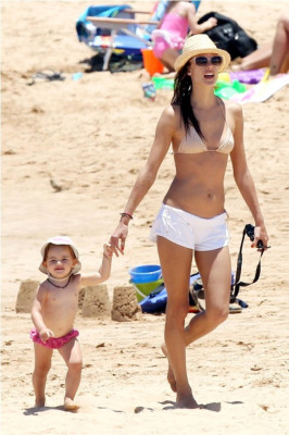 Alessandra Ambrosio pic #535991