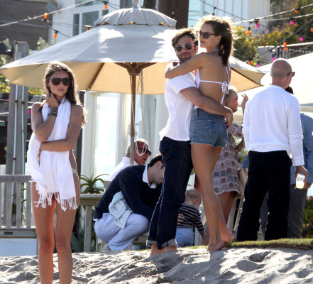 Alessandra Ambrosio pic #453101