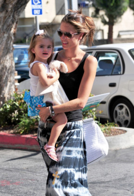 Alessandra Ambrosio pic #535992