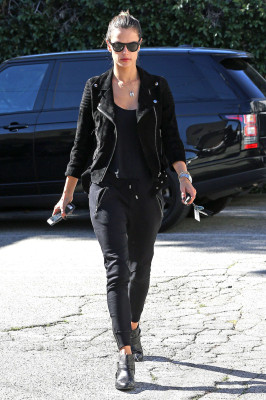 Alessandra Ambrosio pic #833708