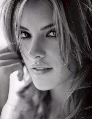 Alessandra Ambrosio pic #30400