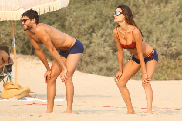 Alessandra Ambrosio pic #1233521