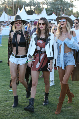 Alessandra Ambrosio pic #925237
