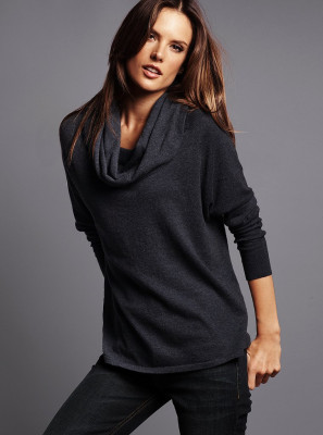 Alessandra Ambrosio pic #303355