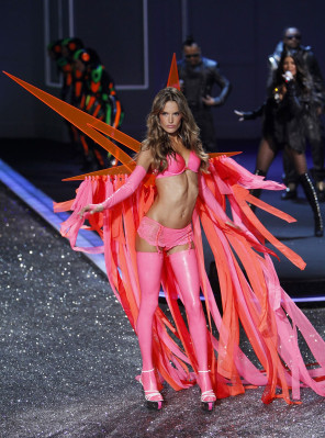 Alessandra Ambrosio pic #257923