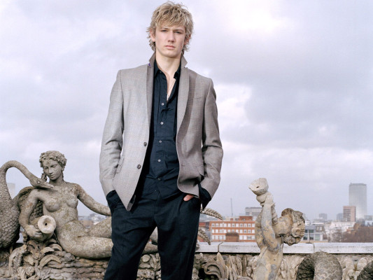 Alex Pettyfer pic #240832