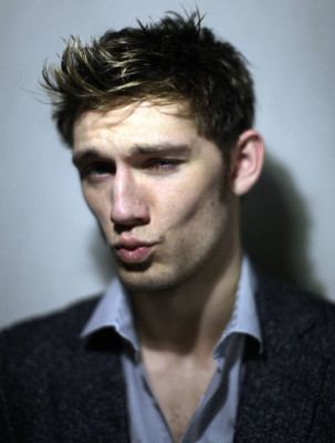 Alex Pettyfer pic #344486
