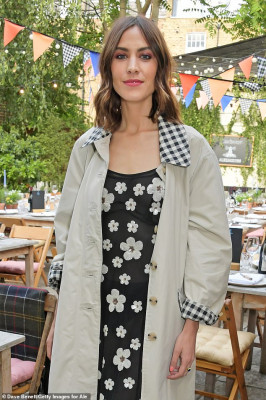 Alexa Chung pic #1147954
