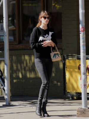 Alexa Chung pic #537111
