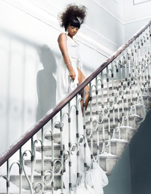 Alexandra Burke pic #228476