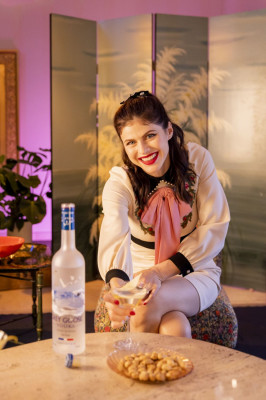 photo 7 in Alexandra Daddario gallery [id1282469] 2021-11-23 00:00:00