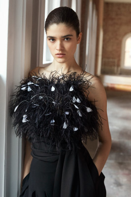 Alexandra Micu pic #1187873