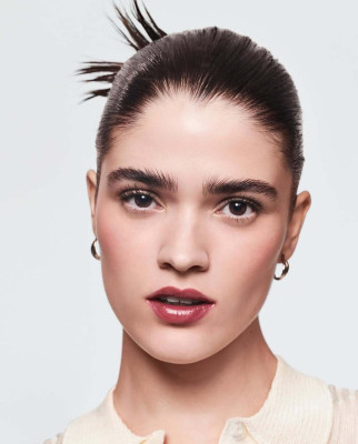 Alexandra Micu pic #1372462