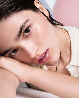 Alexandra Micu pic #1372461