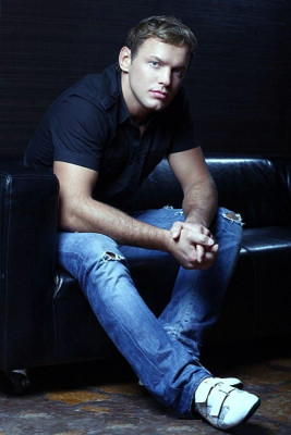 Alexei Ledenev pic #611053