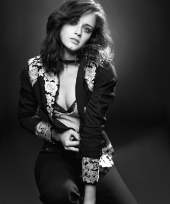 photo 17 in Alexis Bledel gallery [id152996] 2009-05-05 00:00:00