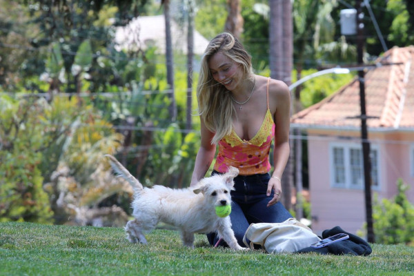 Alexis Ren pic #1283186