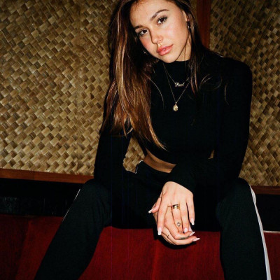 Alexis Ren pic #1103987