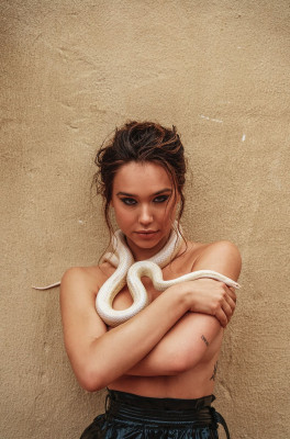 Alexis Ren pic #1165784