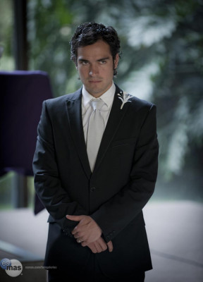 Alfonso Herrera  pic #528446