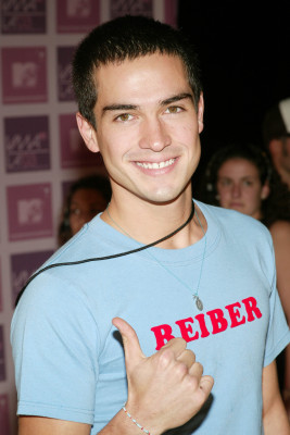 Alfonso Herrera  pic #519420
