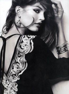Ali Stephens pic #281647