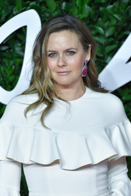 photo 10 in Alicia Silverstone gallery [id1224283] 2020-07-29 00:00:00