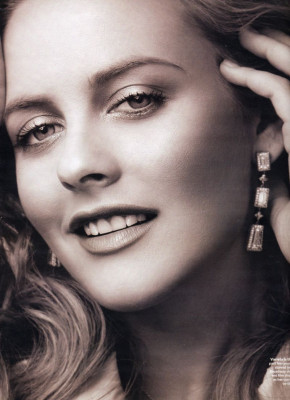 photo 21 in Alicia Silverstone gallery [id117361] 2008-11-24 00:00:00