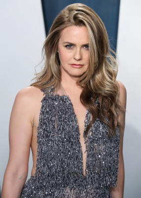 photo 24 in Alicia Silverstone gallery [id1224299] 2020-07-29 00:00:00