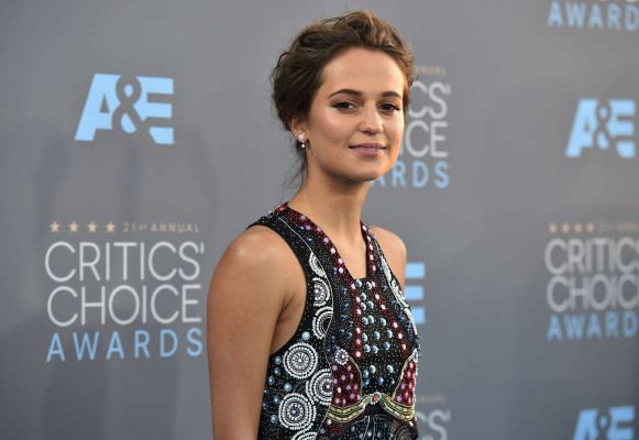Alicia Vikander pic #827824
