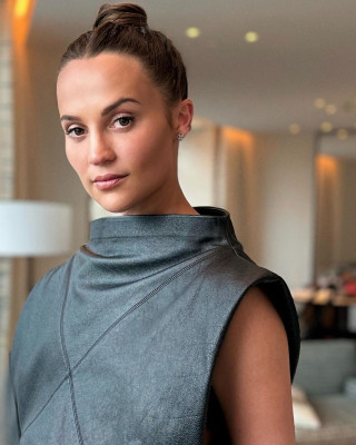 Alicia Vikander pic #1354993