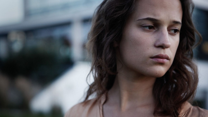 Alicia Vikander pic #1212021