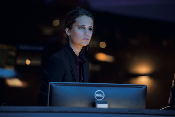 Alicia Vikander pic #1183509