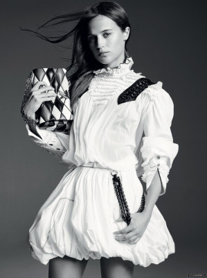 Alicia Vikander pic #1233395