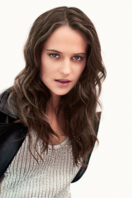 Alicia Vikander pic #795403
