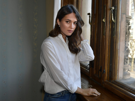 Alicia Vikander pic #1192114