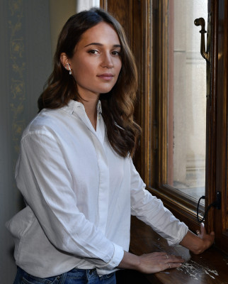 Alicia Vikander pic #1192115