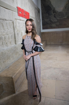 Alicia Vikander pic #1016414