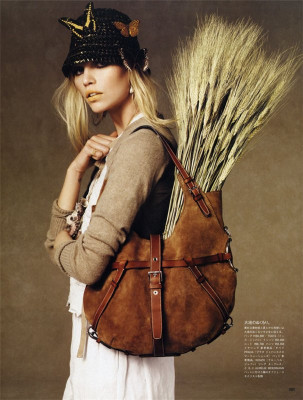 Aline Weber pic #228824