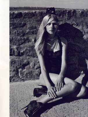 Aline Weber pic #214181