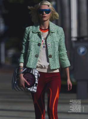 Aline Weber pic #715961
