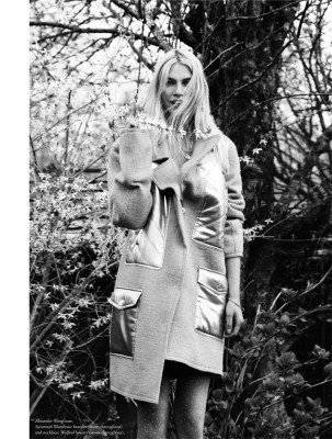 Aline Weber pic #381400