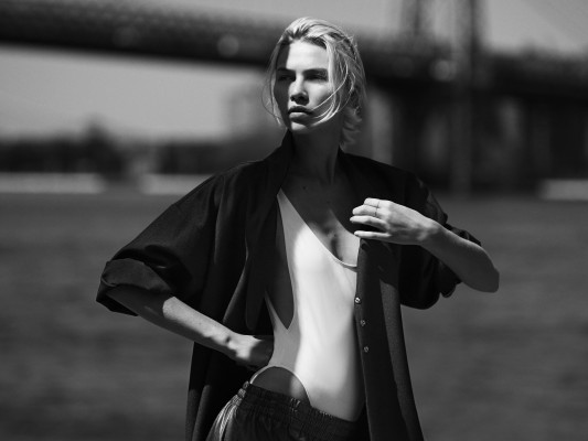 Aline Weber pic #1334902
